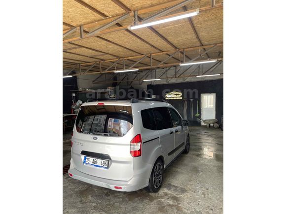 Sahibinden Ford Tourneo Courier 1.5 TDCi Titanium Plus 2023 Model 