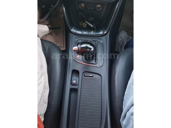 Sahibinden Kia Ceed 1.6 CRDi Premium SW 2013 Model