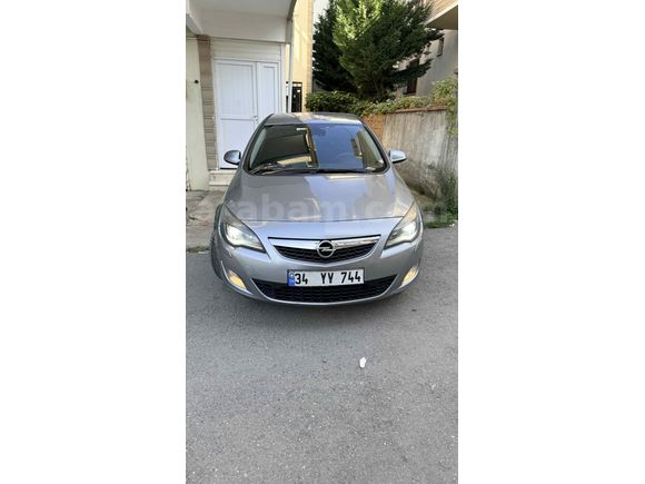 Sahibinden Opel Astra 1.6 Cosmo 2011 Model 