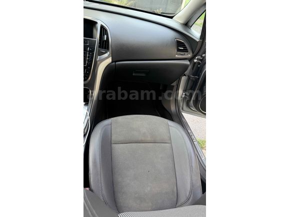 Sahibinden Opel Astra 1.6 Cosmo 2011 Model 