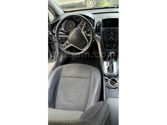 Sahibinden Opel Astra 1.6 Cosmo 2011 Model 
