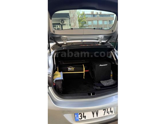 Sahibinden Opel Astra 1.6 Cosmo 2011 Model 