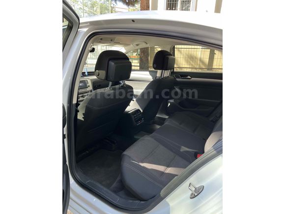 Acil satılık 57KM DE PASSAT 