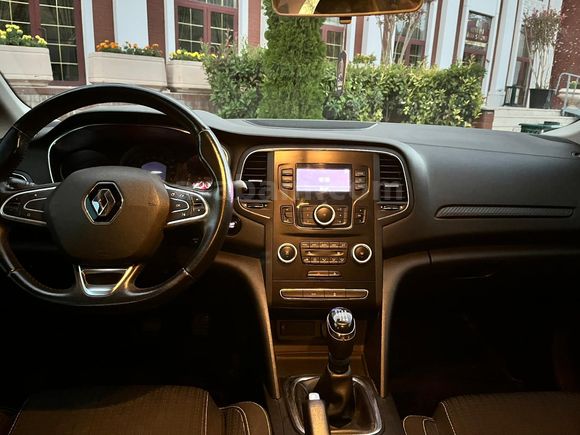 Sahibinden Renault Megane 1.2 TCe Touch 2017 Model