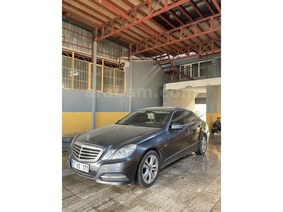 Sahibinden Mercedes - Benz E 200 CGI BlueEFFICIENCY Avantgarde 2011 Model 