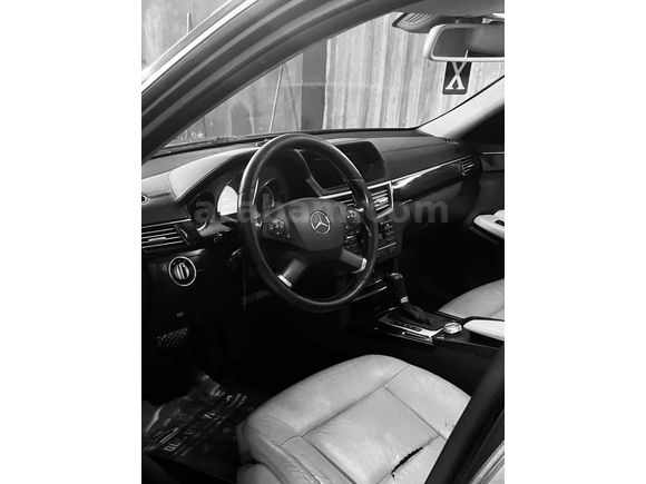 Sahibinden Mercedes - Benz E 200 CGI BlueEFFICIENCY Avantgarde 2011 Model 