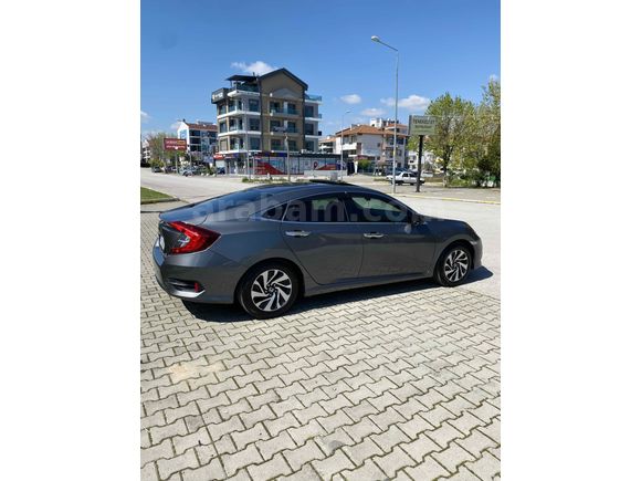 Sahibinden Honda Civic 1.6i VTEC Eco Executive 2017 Model 