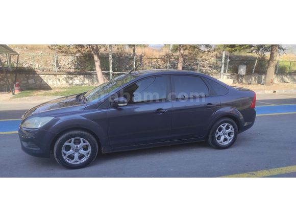 Sahibinden Ford Focus 1.6 Comfort 2011 Model