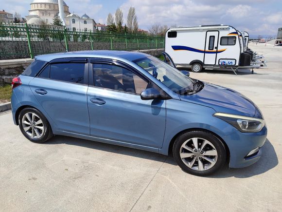 SORUNSUZ BAKIMLI OTOMATİK İ20