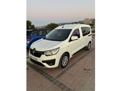 Sahibinden Renault Express Combi 1.5 BlueDCI Joy 2023 Model  37.000 km Beyaz