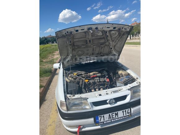 Sahibinden Opel Vectra 2.0 GLS 1994 Model 