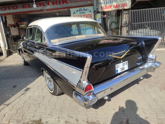 57 belair V8 otomatik 