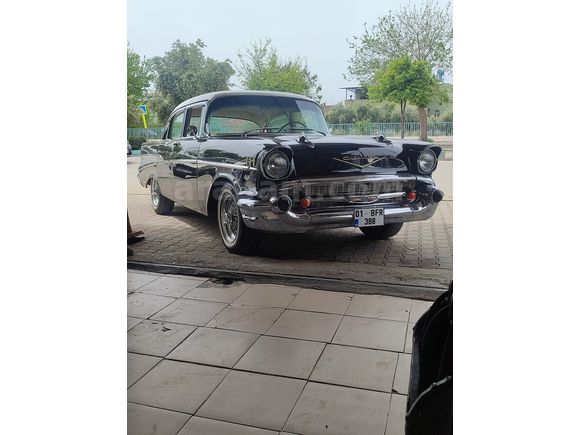 57 belair V8 otomatik 