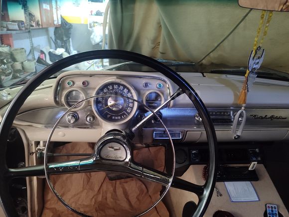 57 belair V8 otomatik 