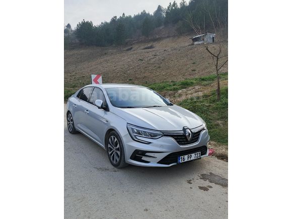 Sahibinden Renault Megane 1.5 Blue DCI Icon 2023 Model  31.000 km Gri