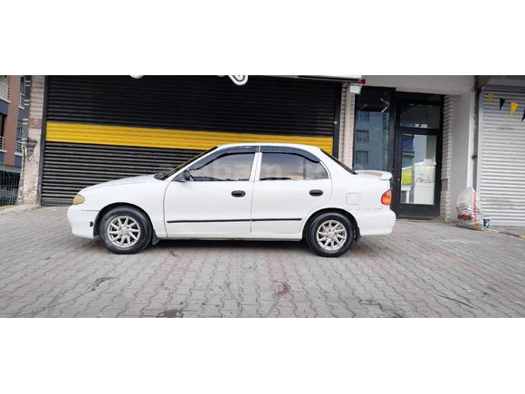 Sahibinden Hyundai Accent 1.5 GLS 1998 Model