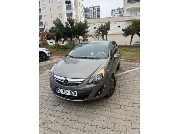 Öğretmenden Opel Corsa 1.4 Twinport Active 2013 Model 