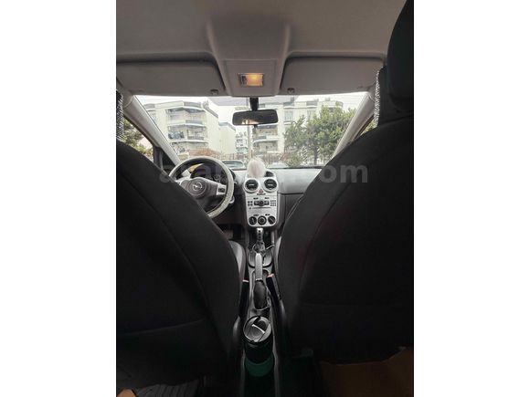 Öğretmenden Opel Corsa 1.4 Twinport Active 2013 Model 