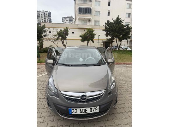 Öğretmenden Opel Corsa 1.4 Twinport Active 2013 Model 