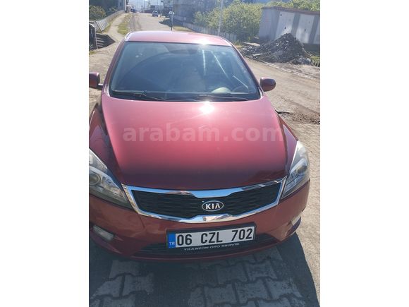 Sahibinden Kia Ceed 1.6 CRDi Cool 2010 Model 