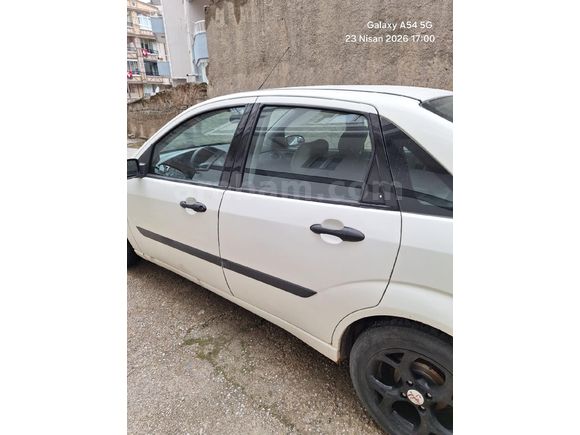 Sahibinden Ford Focus 1.6 Comfort 2004 Model