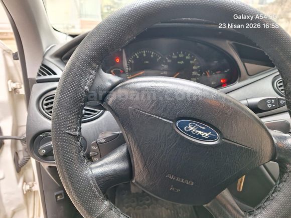 Sahibinden Ford Focus 1.6 Comfort 2004 Model