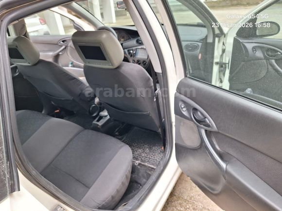 Sahibinden Ford Focus 1.6 Comfort 2004 Model