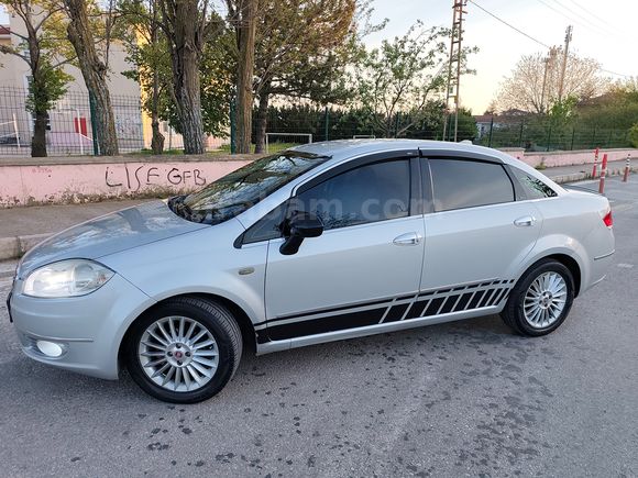 Sahibinden Fiat Linea 1.3 Multijet Emotion 2009 Model  256.000 km Gri (Gümüş)