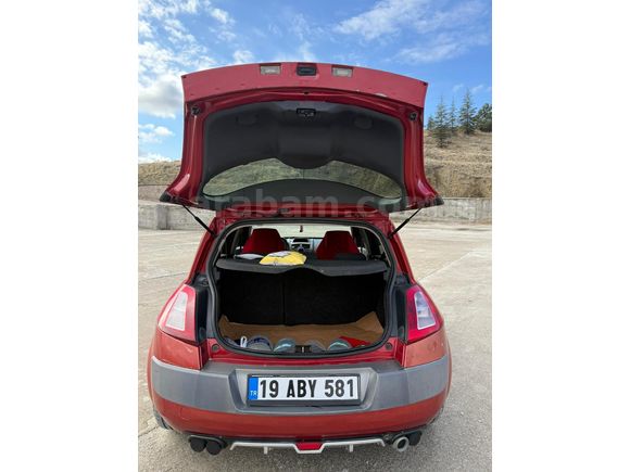 Sahibinden Renault Megane 1.6 Dynamique 2004 Model