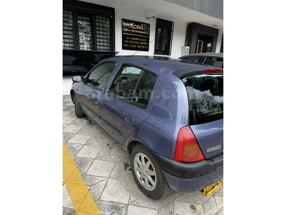 Sahibinden Renault Clio 1.4 RXT 2001 Model 
