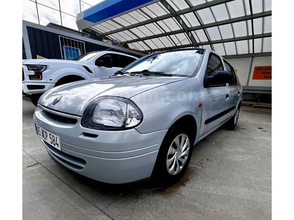 Sahibinden Renault Clio 1.4 RNA 2000 Model 