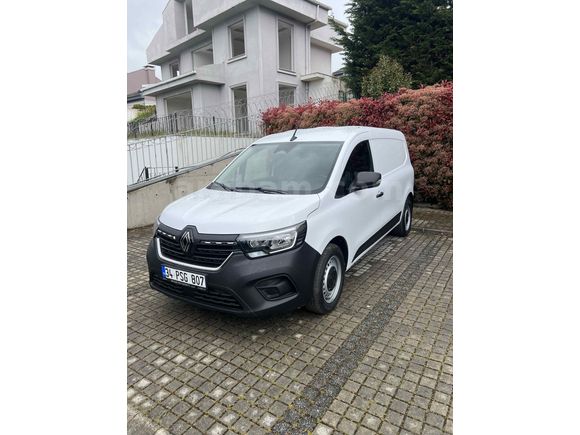 Sahibinden Renault Kangoo 1.5 BlueDCI L2 Equilibre 2026 Model 