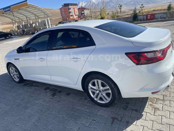 Sahibinden Renault Megane 1.5 Blue DCI Joy 2020 Model 