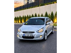 Sahibinden Hyundai Accent Blue 1.6 CRDI Mode 2012 Model