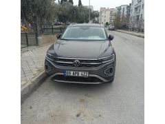 Sahibinden Volkswagen T-Roc 1.5 TSI Style 2024 Model