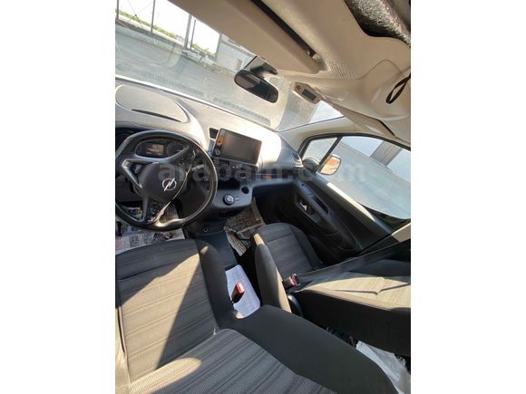 Sahibinden Opel Combo 1.5 CDTI Edition 2022 Model 