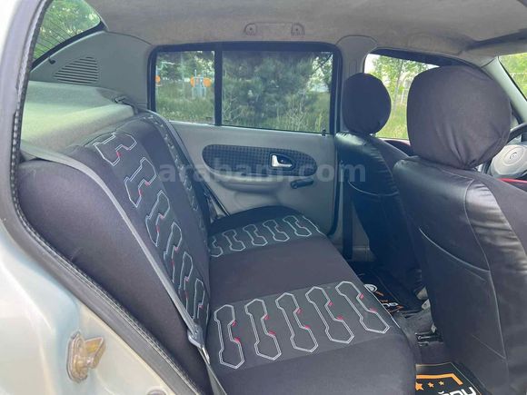 Sahibinden Renault Clio 1.5 dCi Authentique 2004 Model  250.000 km Gri (Gümüş)