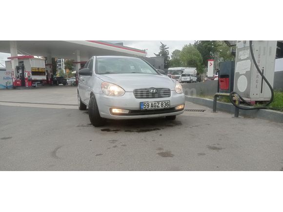 Sahibinden Hyundai Accent Era 1.4 Start 2008 Model  228.000 km Gri (metalik)