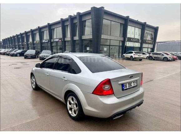 Sahibinden Ford Focus 1.6 Collection 2011 Model 