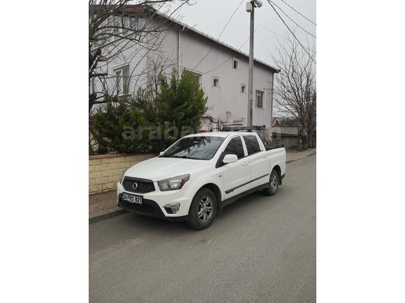 Sahibinden Ssangyong Korando Sports 2.0 e-XDI 2014 Model    Beyaz