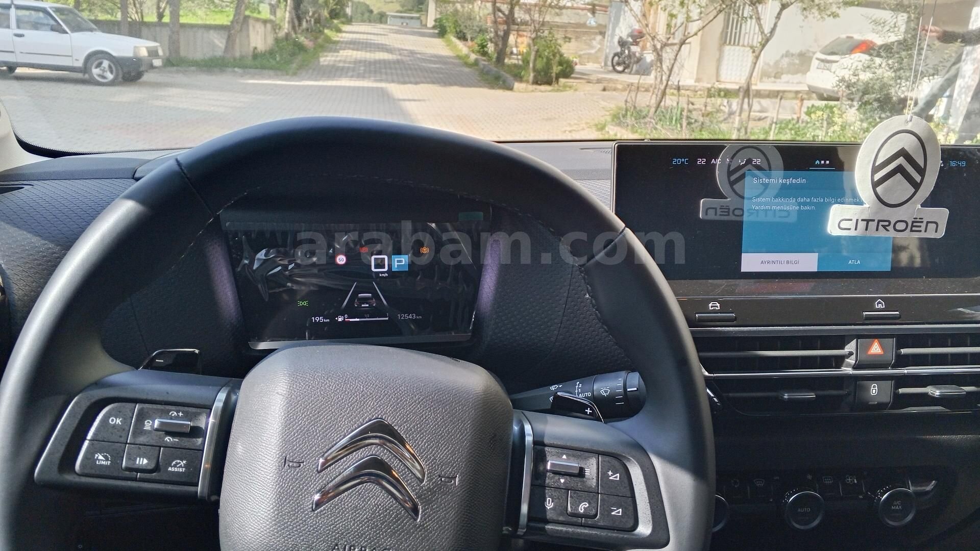 Sahibinden Citroen C4 SUV 1.2 PureTech Shine 2024 Model 3