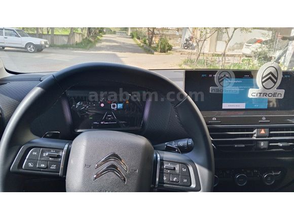 Sahibinden Citroen C4 SUV 1.2 PureTech Shine 2024 Model