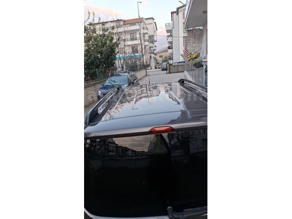 İlk Sahibinden, Garantili Courier 1.5 TDCi Titanium Plus 2023 Model 
