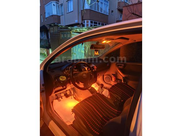 Sahibinden Opel Corsa 1.4 Comfort 2001 Model