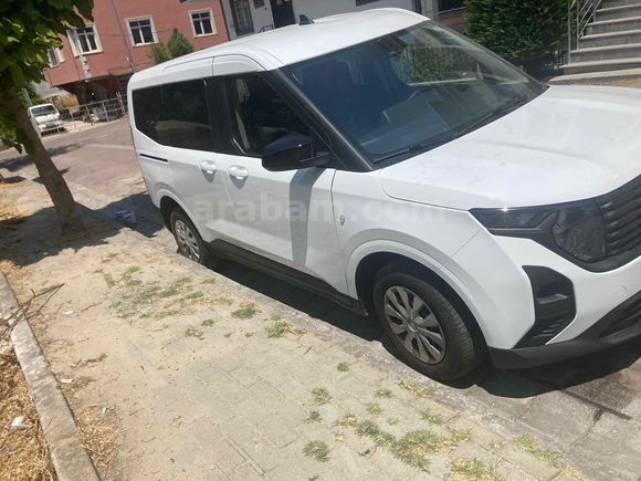 Sahibinden Ford Tourneo Courier 1.0 EcoBoost Deluxe 2025 Model 