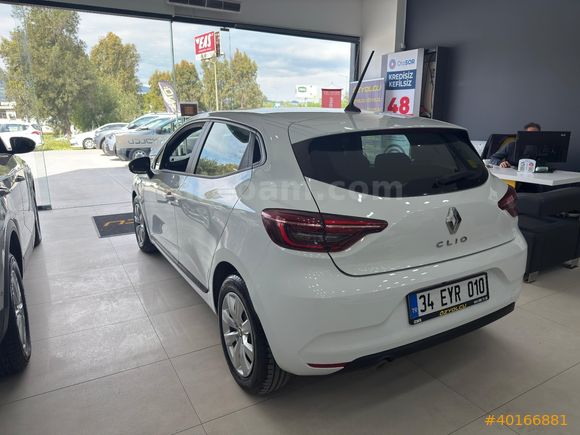 455.000 TL PEŞİNATLA Renault Clio 1.0 TCe Joy X-Tronic