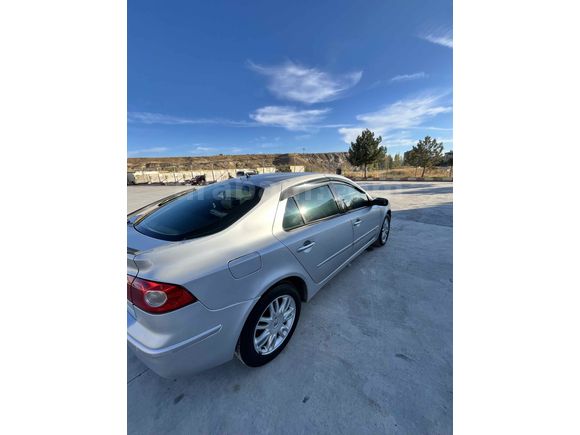 Sahibinden Renault Laguna 1.6 Privilege 2006 Model 