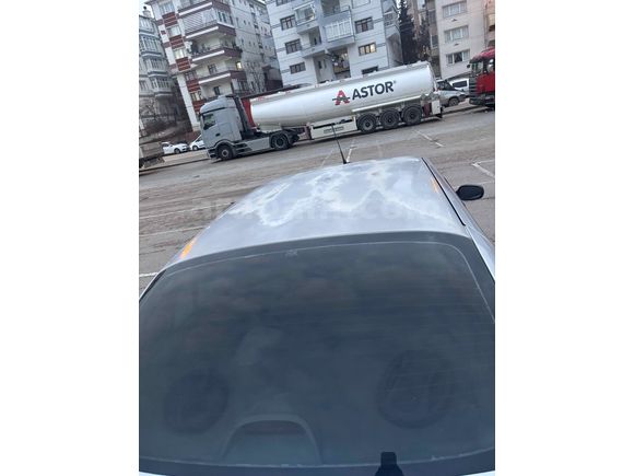 KLİMALI ACİL SATILIK AİLE ARABASI !!