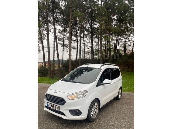Sahibinden Ford Tourneo Courier 1.5 TDCi Journey Titanium Plus 2020 Model