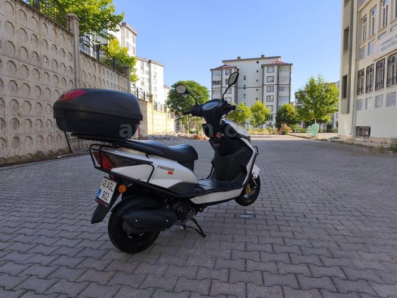 Pazarlıksız ilk gelen alır Ekstralı Arora Freedom 125